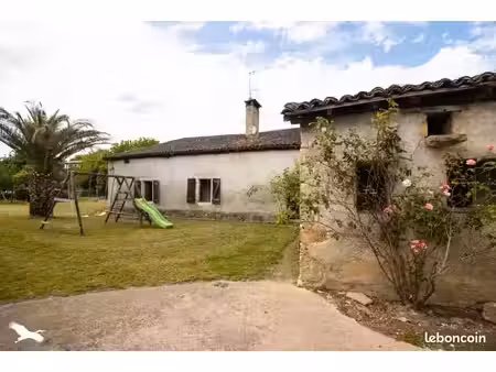ferme 6 pièces 240 m²