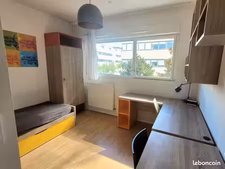 studio 1 pièce 18 m²