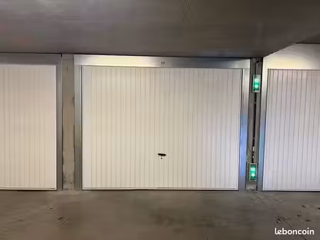 location garage sur cremieu