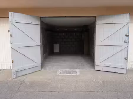 garage