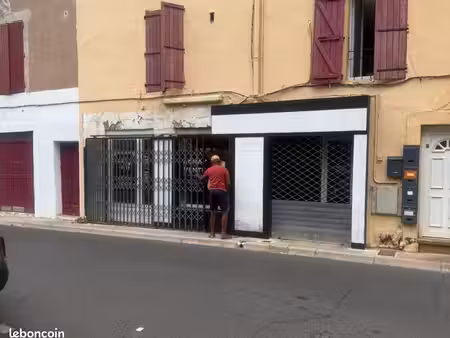 local commercial