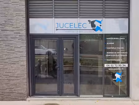 local commercial castelnau le lez