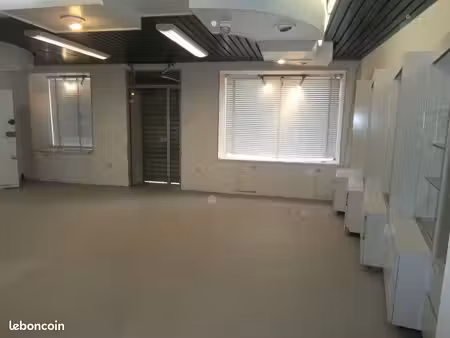local professionnel ou commercial centre de béziers