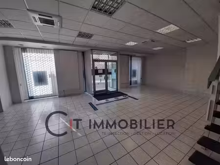 local commercial 171 m² la tour-du-pin