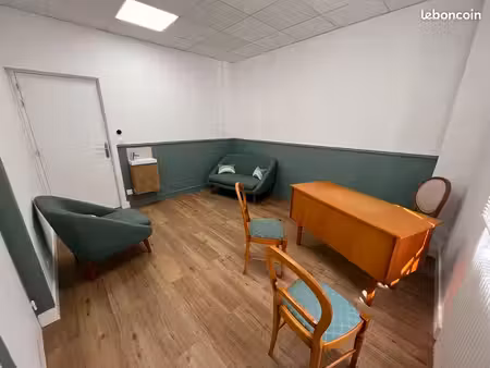 bureau à louer dans cabinet près de la place dunois