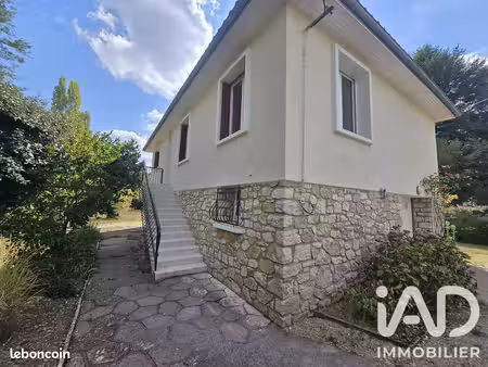 villa 4 pièces 92 m²