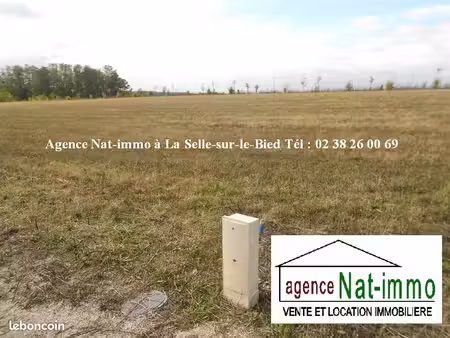 terrain 1 738 m² la selle sur le bied