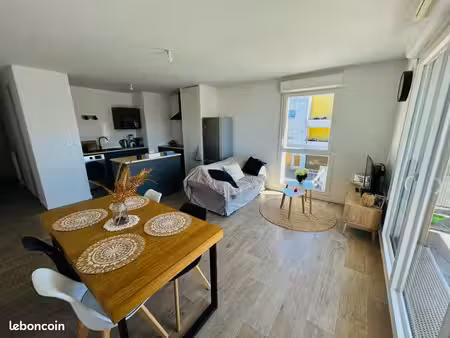 appartement + balcon sans agence