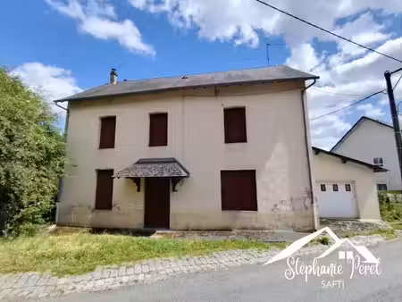 vente maison 7 pièces 140 m² à la courtine (23100)  33 000 €