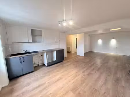 appartement proche centre saint just