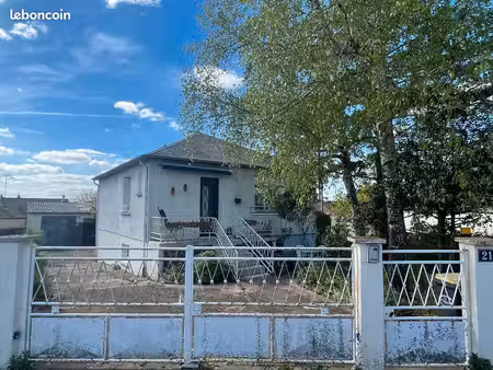 maison 4 pièces avec grand sous-sol et jardin