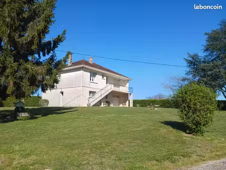 maison a la campagne