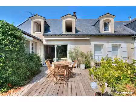 maison 6 pièces 180 m²