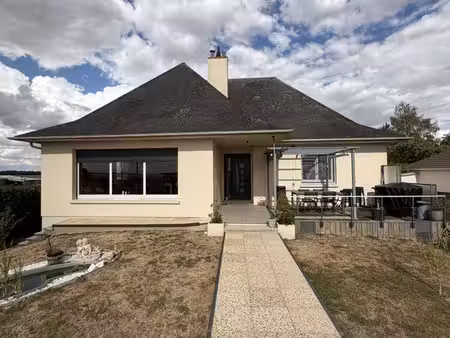 maison sur sous-sol/ 4 ch / terrain clos
