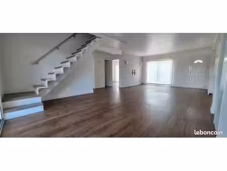 maison 6 pièces 144 m²