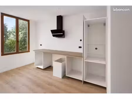 appartement 3 pièces 80 m²