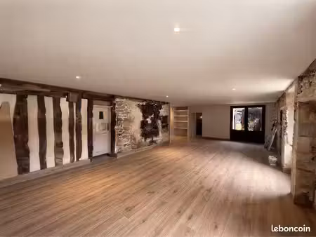 local commercial