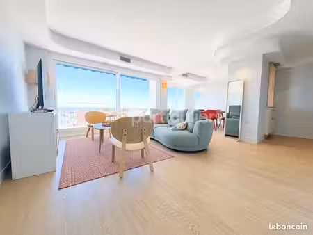 appartement 3 pièces 80 m²