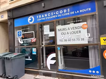 local commercial 59m2