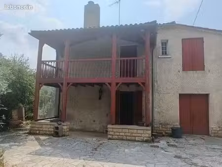 a vendre propriété et terrain de 28000 m² avec dépendances