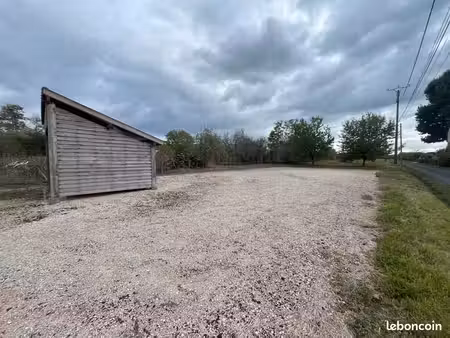 terrain 1 033 m² anglars juillac