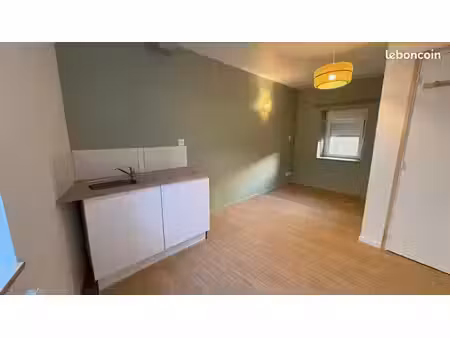 à louer bureau/ cabinet pour professions libérales