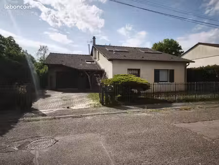 maison 6 pièces 181 m²