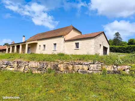 villa 4 pièces 124 m²