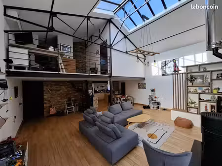 rezé saint-paul / balinière – loft atypique de 140 m² avec terrasse