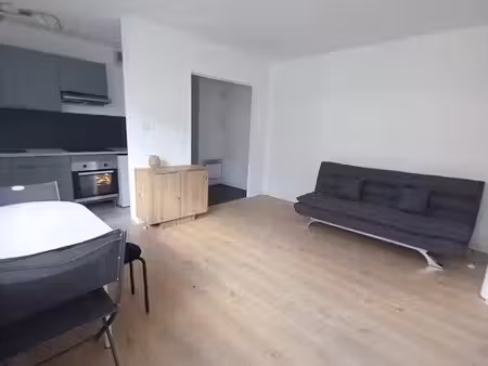 t1 meublé gare-foch 29m²