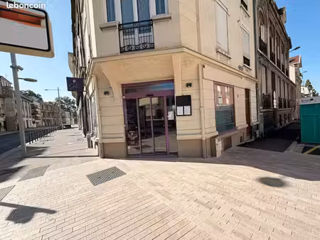 traiteur 28 m²