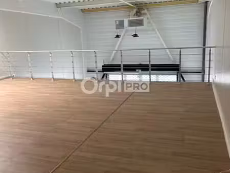 local commercial 312 m²