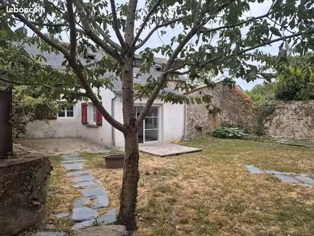 maison de ville à mozet sur louet