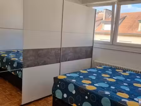 location de chambre pour dame