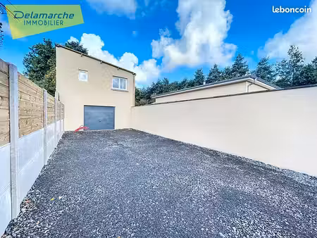 parking/box 1 pièce 110 m²