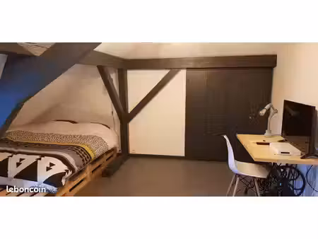 chambre meublée