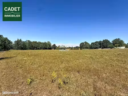 terrain 11574 m² le tanu