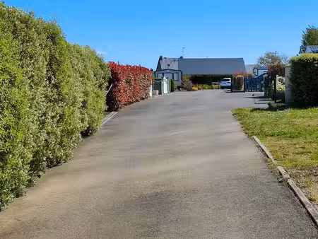 parcelle dans parc résidentiel de loisrs - saint pair sur mer (50380)