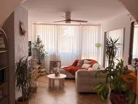 appartement t4 de 86 87 m² entièrement rénové – villeneuve-d'ascq triolo