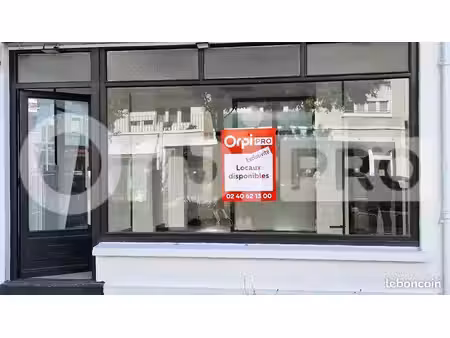 local commercial 45 m²