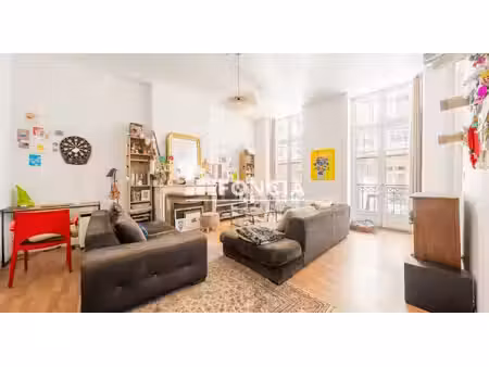 exclusivité foncia: rue du temple – vide de toute occupation
