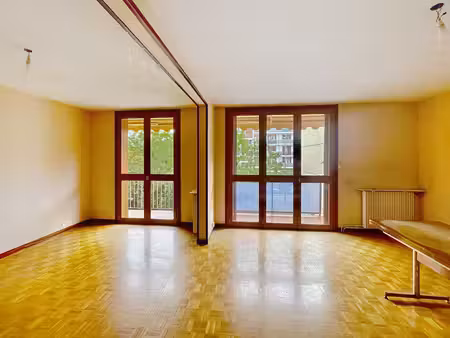 appartement de 87m2 avec balcon et garage