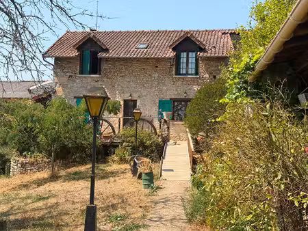 haute-vienne ? belle maison en pierre avec une seconde maison à rénover  grange et vue exc