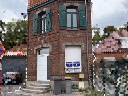 maison de ville avec cour  en centre-ville