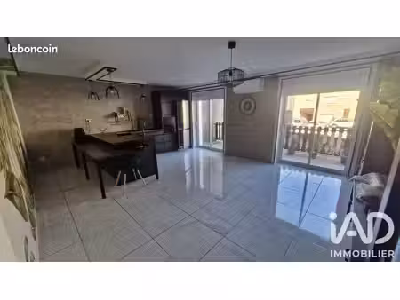 maison 3 pièces 100 m²
