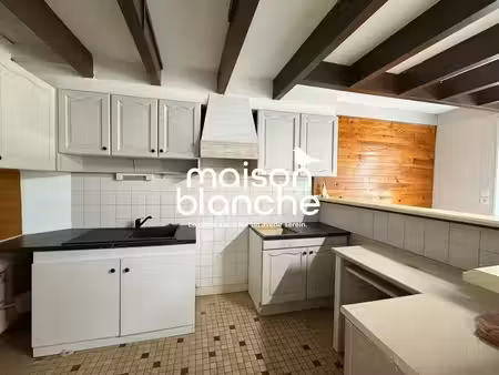 maison pougne herisson