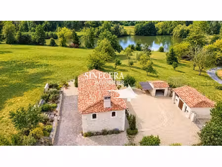 maison en pierre  calme absolu sans vis-à-vis