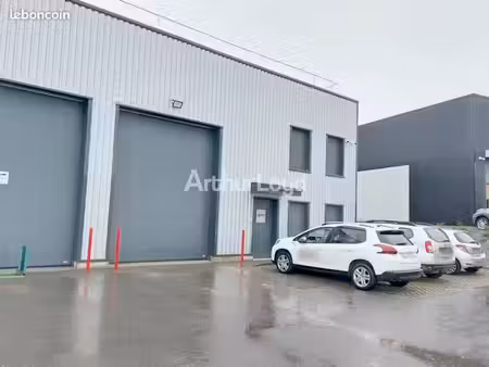 local bureaux 320 m²