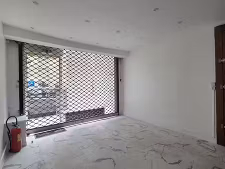 local commercial 36 m² nancy