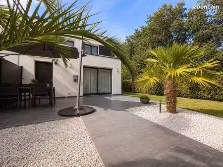 maison sans vis à vis - 130 m² - proche gare et commerces